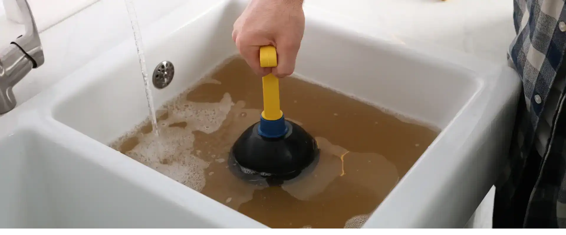 Can A Clogged Drain Cause A Leak
