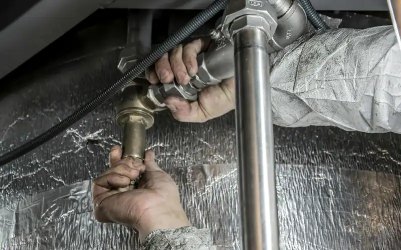 Inspecting drain pipes